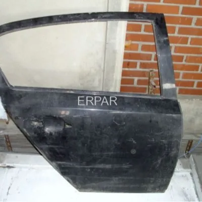 Opel Astra H Çıkma Sağ Arka Kapı Siyah