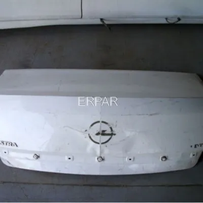 Opel Astra H Bagaj Kapağı Beyaz 