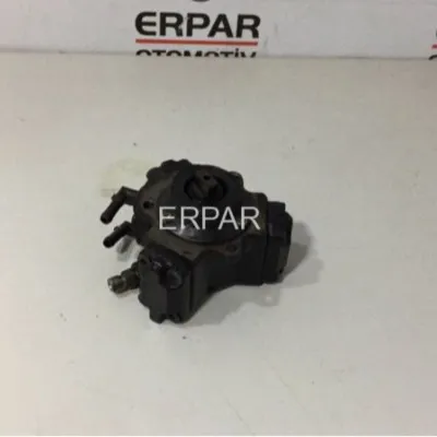 Opel Corsa D 1.3 CDTi Euro 5 Çıkma Enjektör Yakıt Pompası
