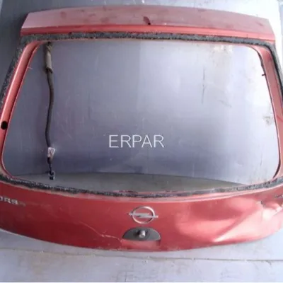Opel Corsa B Çıkma Bagaj Kapağı Kırmızı 