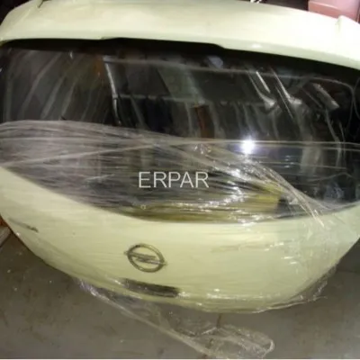Opel Corsa D Çıkma Bagaj Kapağı Beyaz Orijinal
