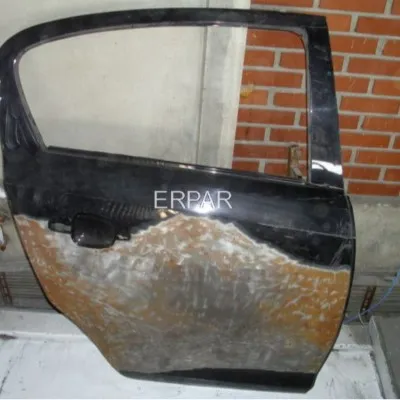 Opel Corsa D Çıkma Sağ Arka Kapı Siyah