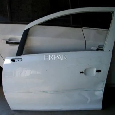Opel Corsa D Çıkma Kapı  Sol Ön Beyaz