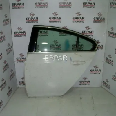 Opel Insignia Çıkma Sol Arka Kapı Beyaz 