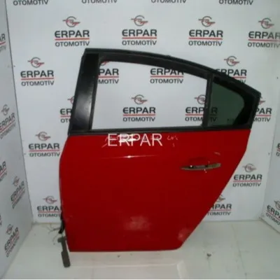 Chevrolet Cruze Çıkma Kırmızı Sol Arka Kapı